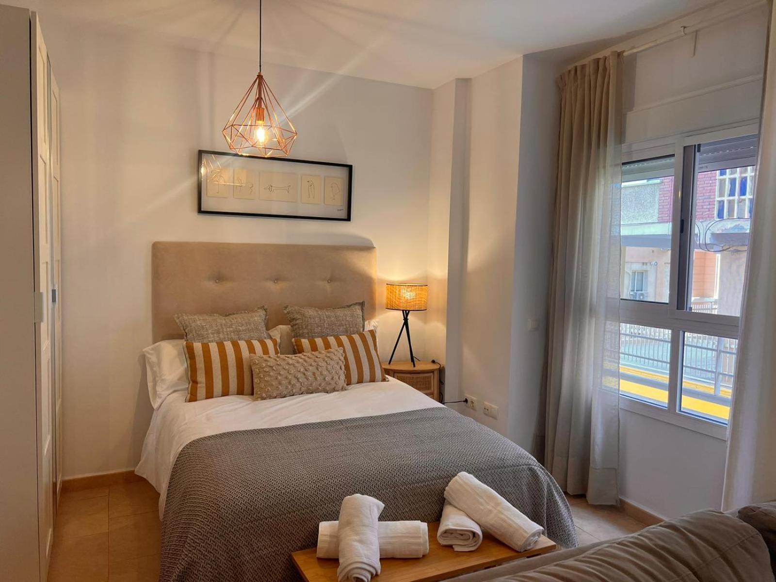 Apartaments Loft Plaza Bailen Centro Малага Экстерьер фото